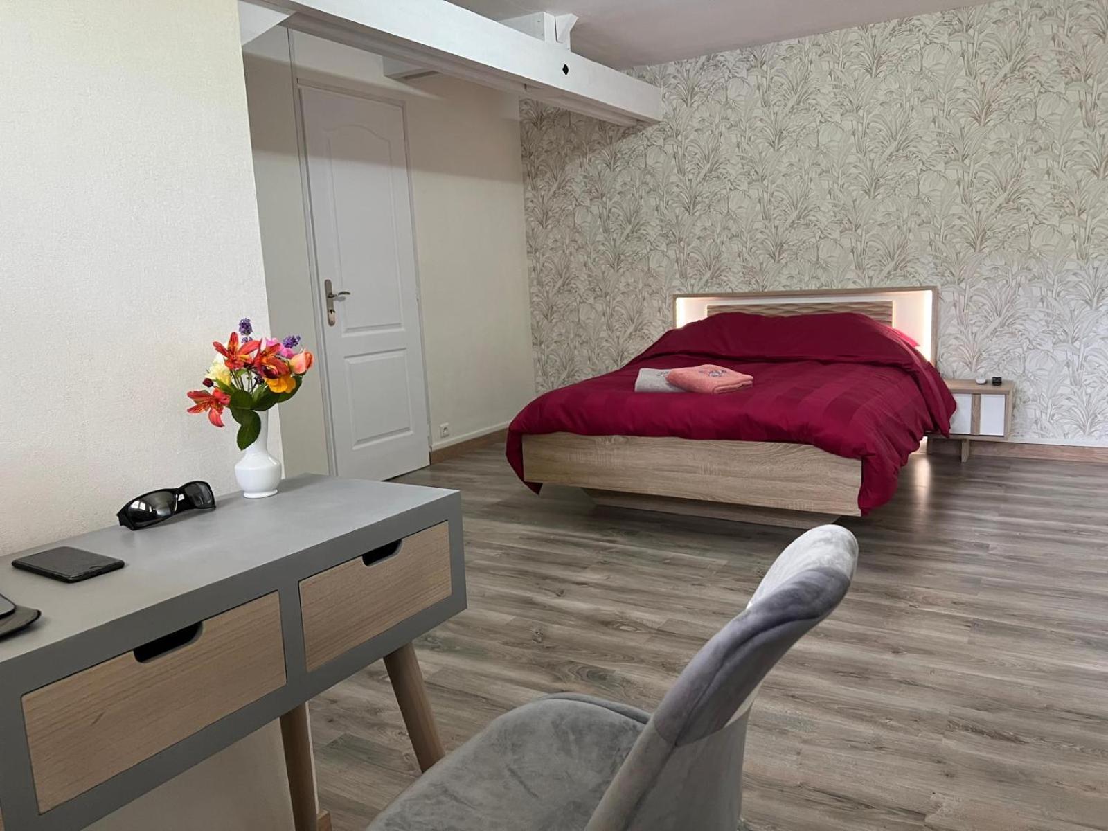 La Maison De Tina Lanzac Luaran gambar